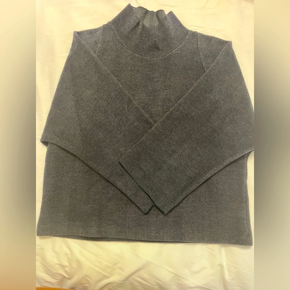 Madewell grey muted plaid mock neck boxy sweater